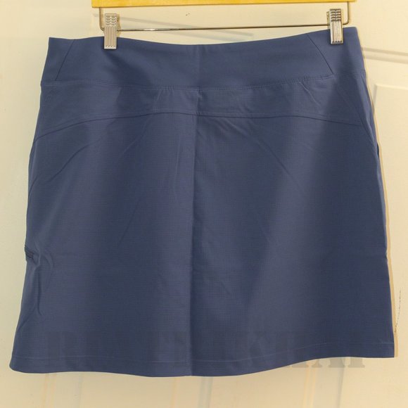 Orvis Women's Blue Skort - Picture 3 of 5